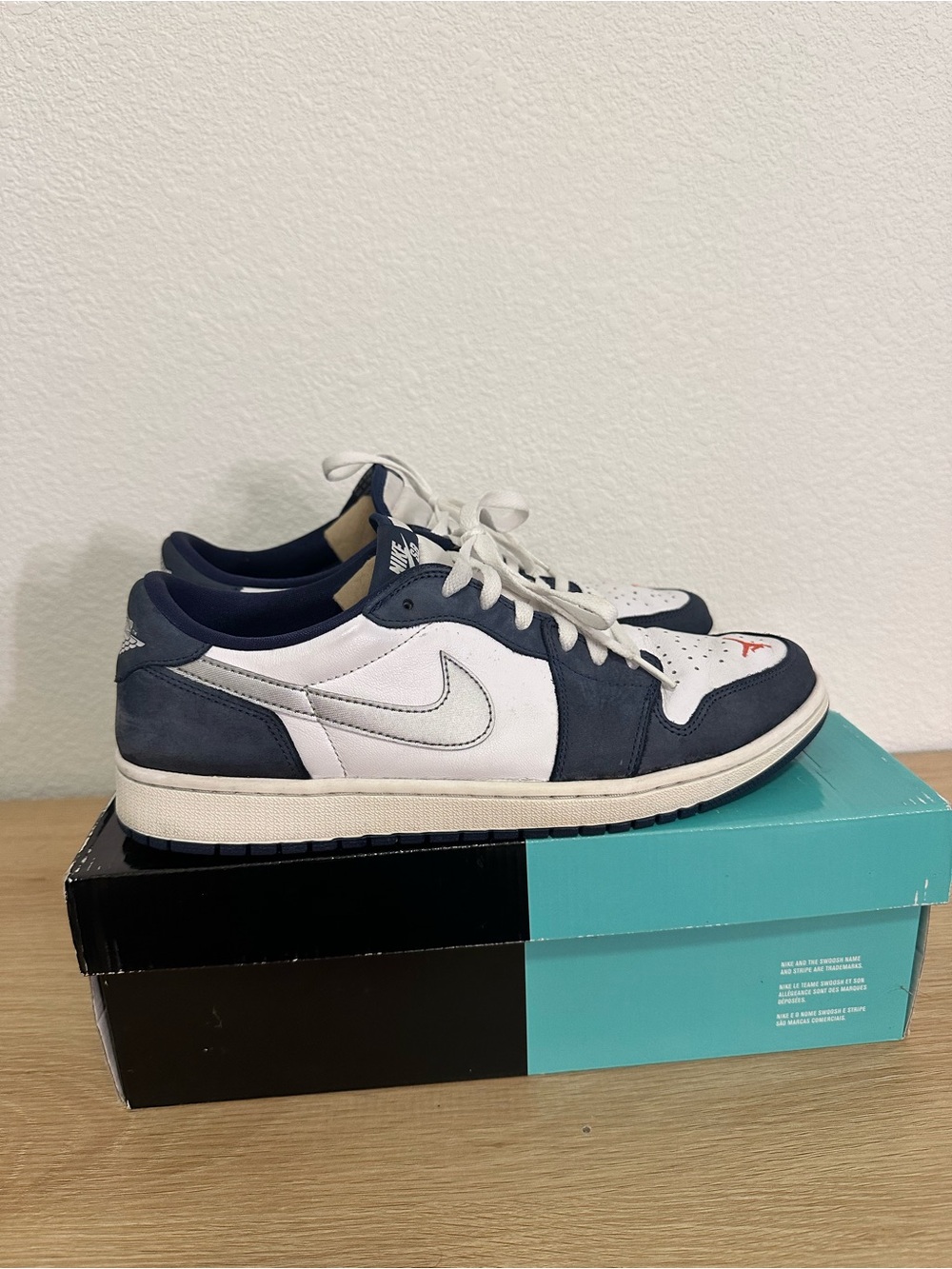 Jordan low 1 SB Navy size 11.5